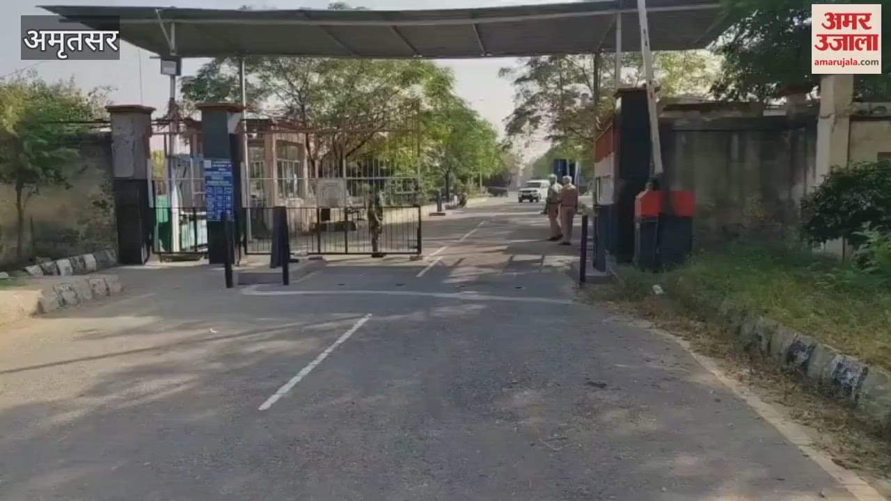 Jathedar Kuldeep Singh Gadgaj reached India via Attari-Wagah border