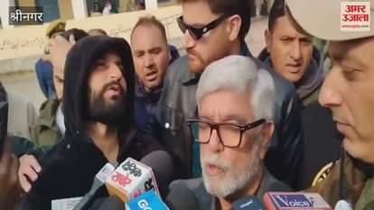 NC candidate visits polling station in Budgam