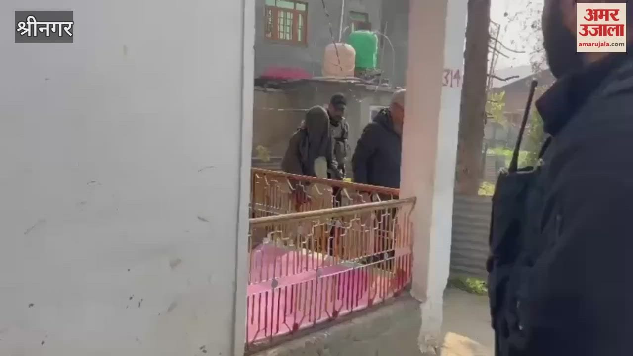 Father of Dr Umer, native of Koil Pulwama, Gh.Nabi taken into police custody