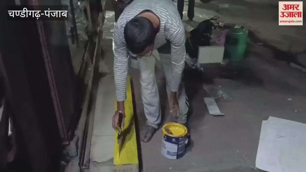 Yellow lines in Phagwara markets now shopkeepers will not be able to keep goods outside