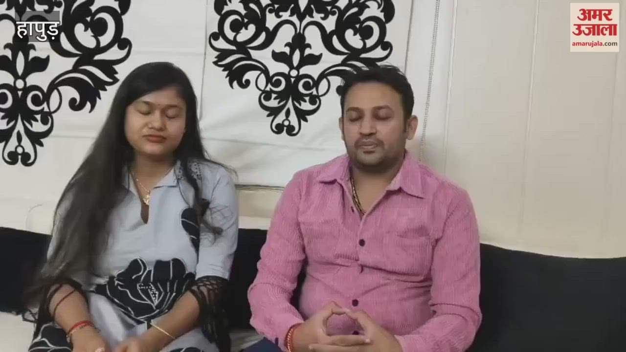 Hapur businessman Agarwal couple returned to Delhi and narrated incident of car blast