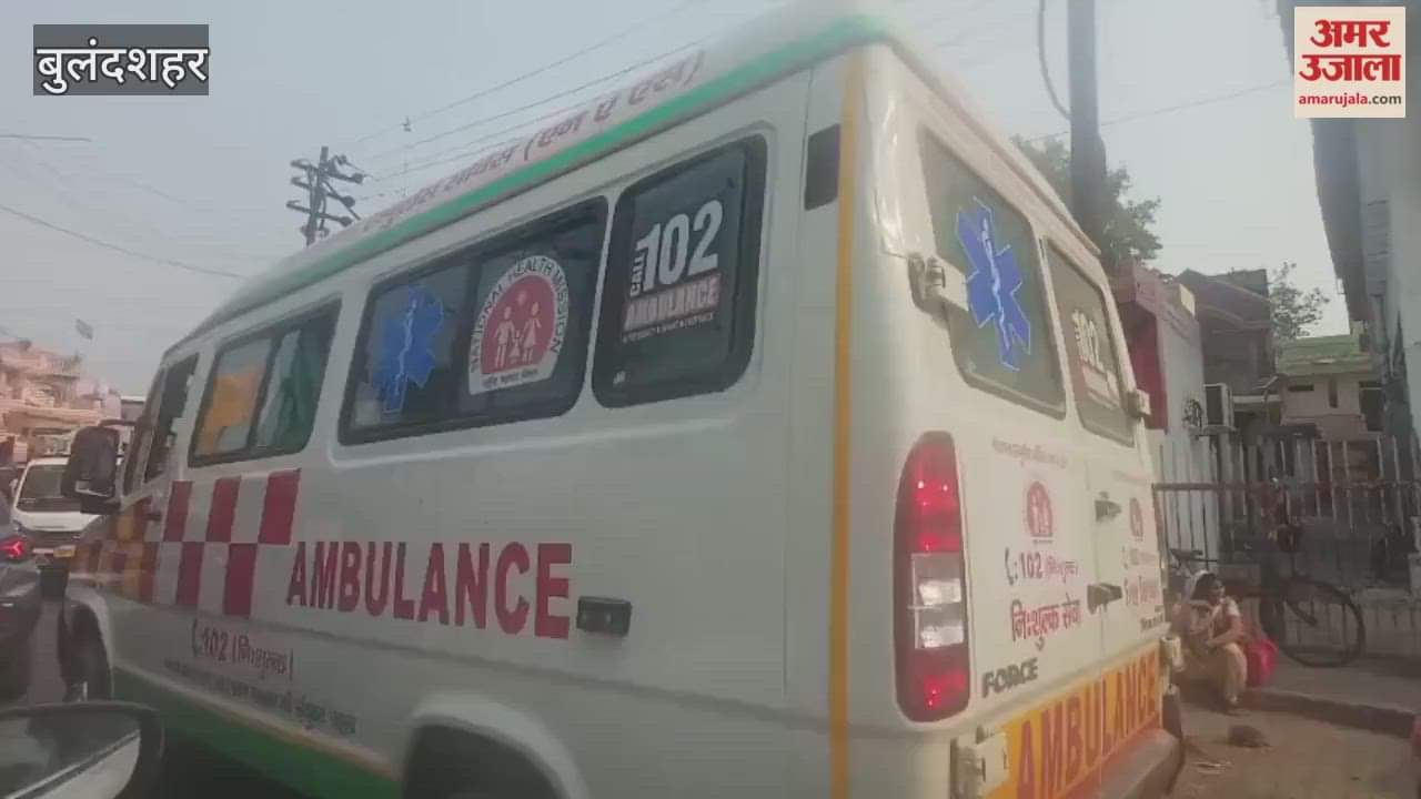 Two ambulances were stuck in a massive traffic jam at the Jewar Adda intersection in Bulandshahr