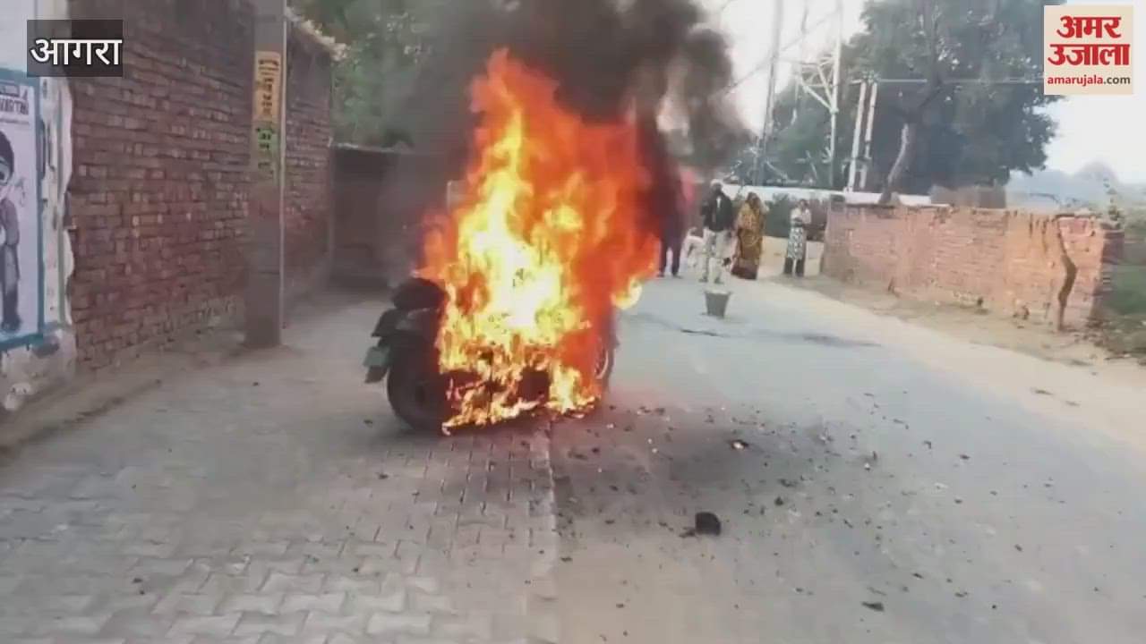 Electric scooter catches fire, farmer jumps out to save his life