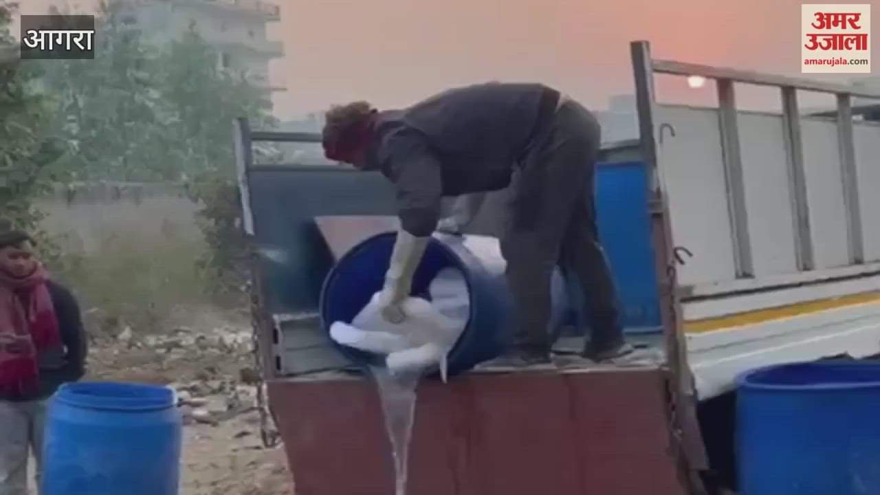 Midnight Raid in Agra five Quintals of Fake Paneer Seized