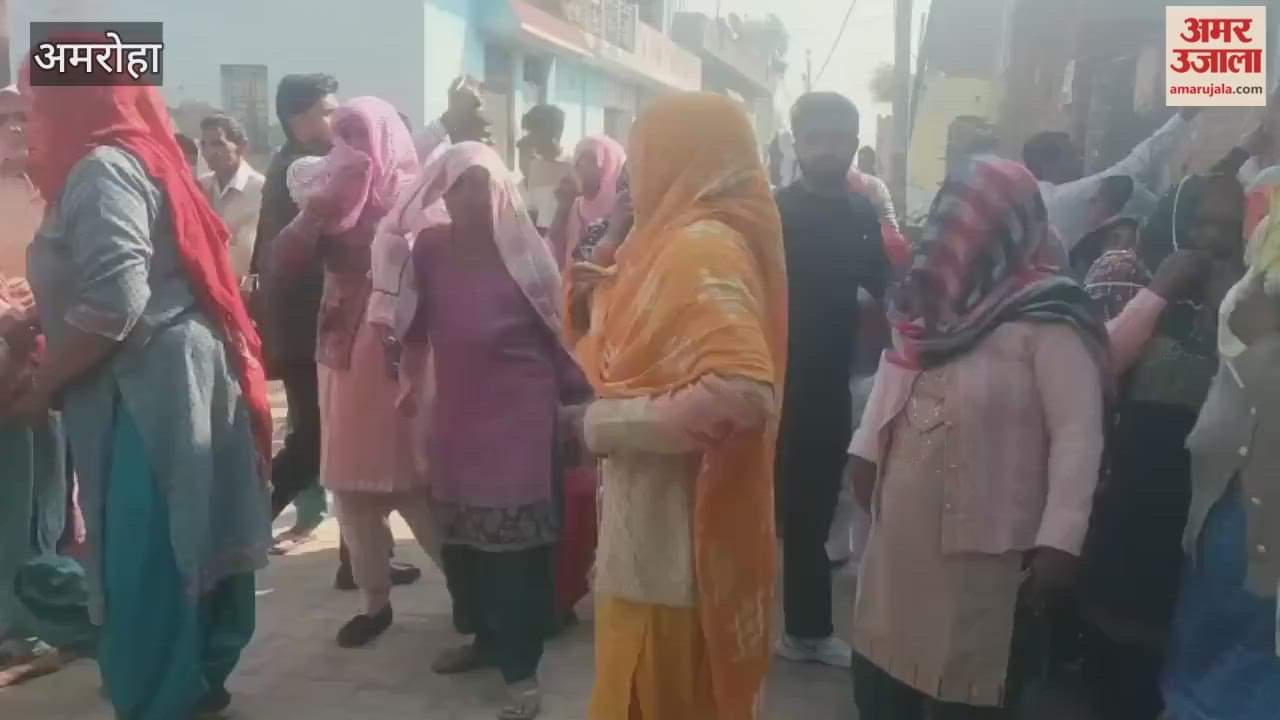 Ashok's family is in turmoil after his death in the Delhi blast; he had gone to inquire about a relative admitted in the hospital