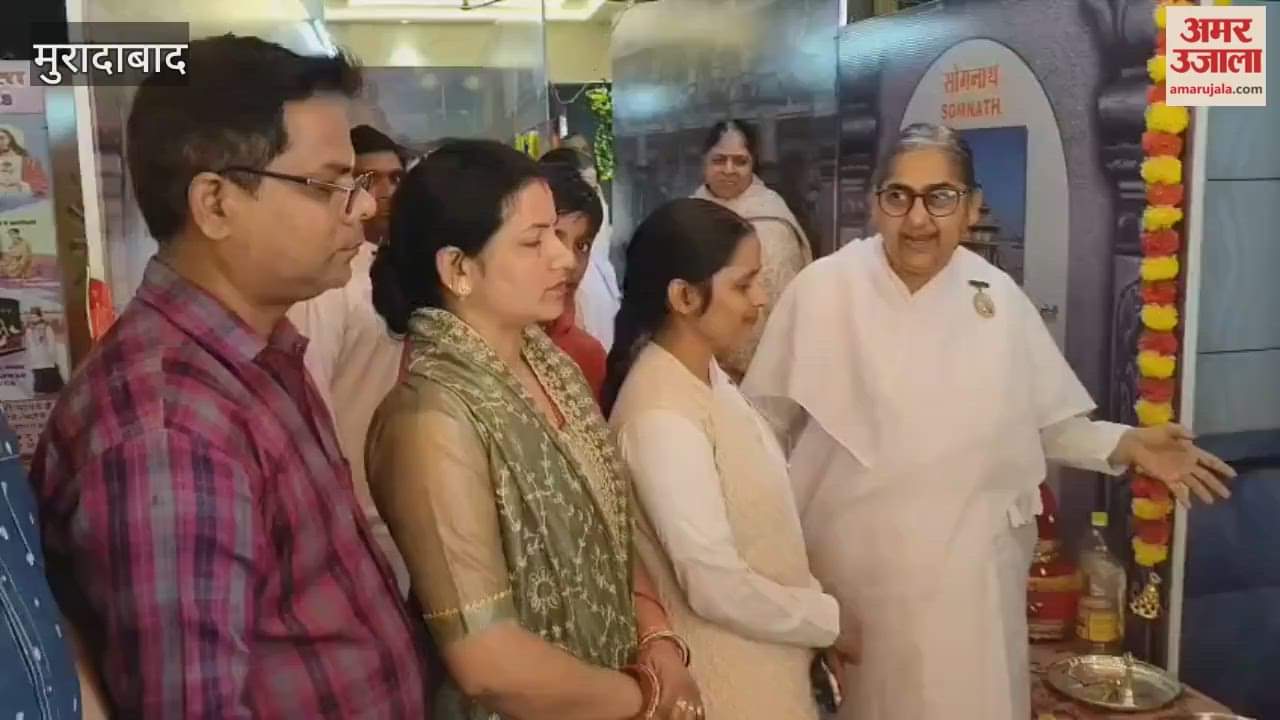 Salvation of the soul is not possible without recognizing the formless Shiva: Asha