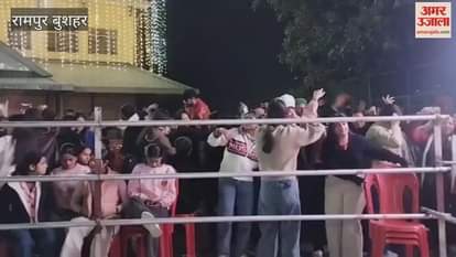 Rampur Bushahr Local artists enthralled the audience on the second evening of the International Lavi Fair