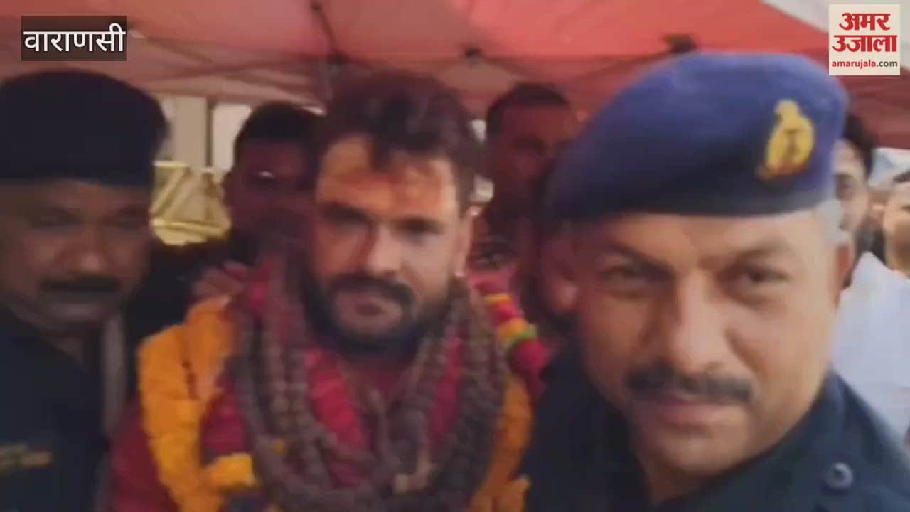 Superstar Khesari Lal Yadav reached Kashi