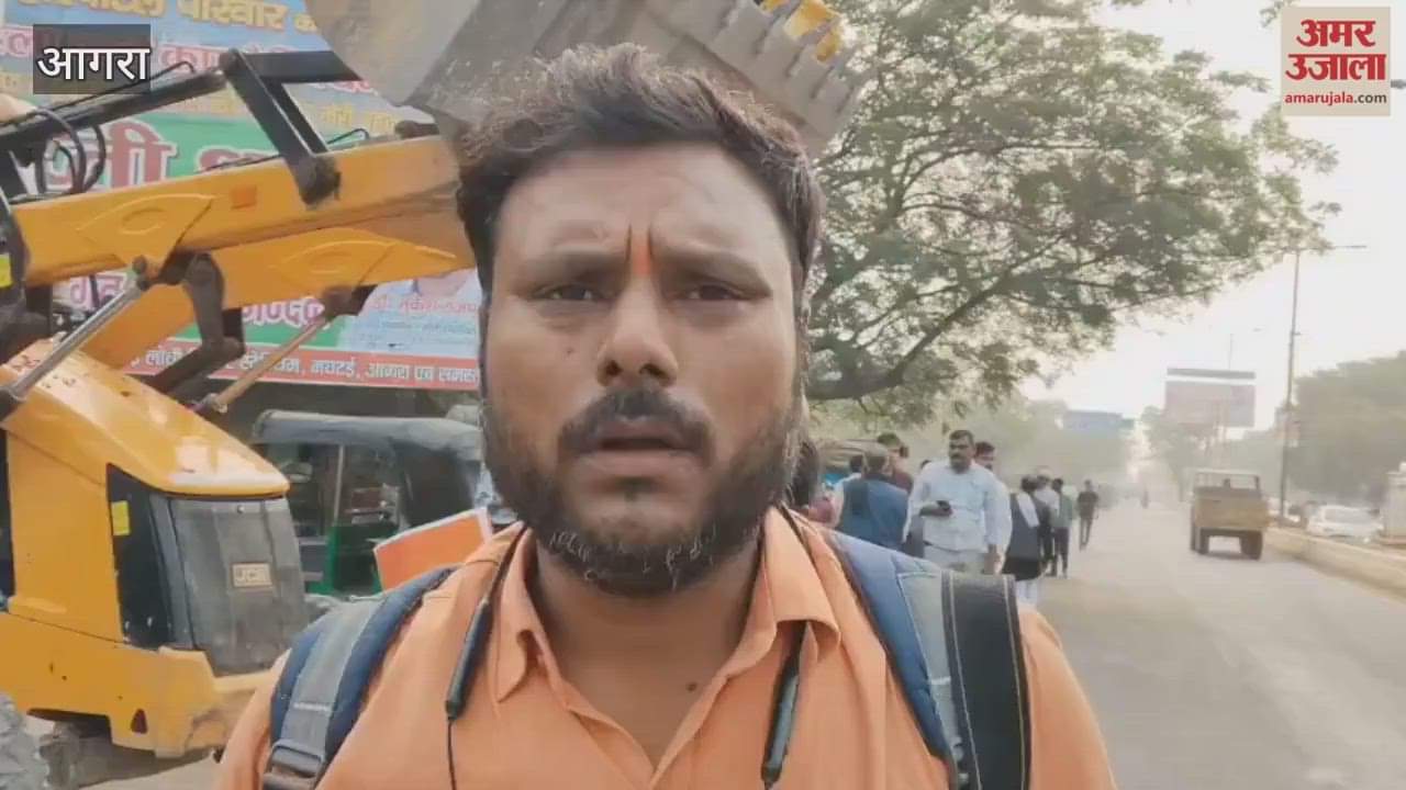 huge crowd gathered in deepti Sharma welcomed road show