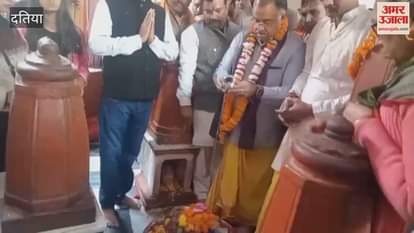 BJP General Secretary reached Datia and performed puja at Pitambara Peeth.