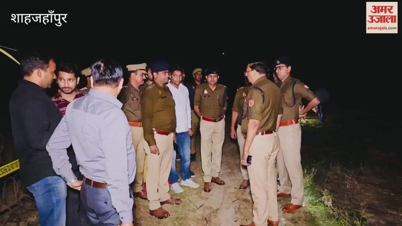 Shahjahanpur police arrested five robbers in an encounter