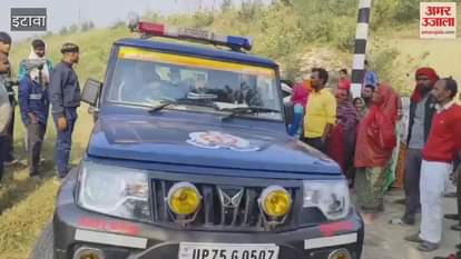 Teenager killed, four injured as uncontrolled thresher overturns in Etawah