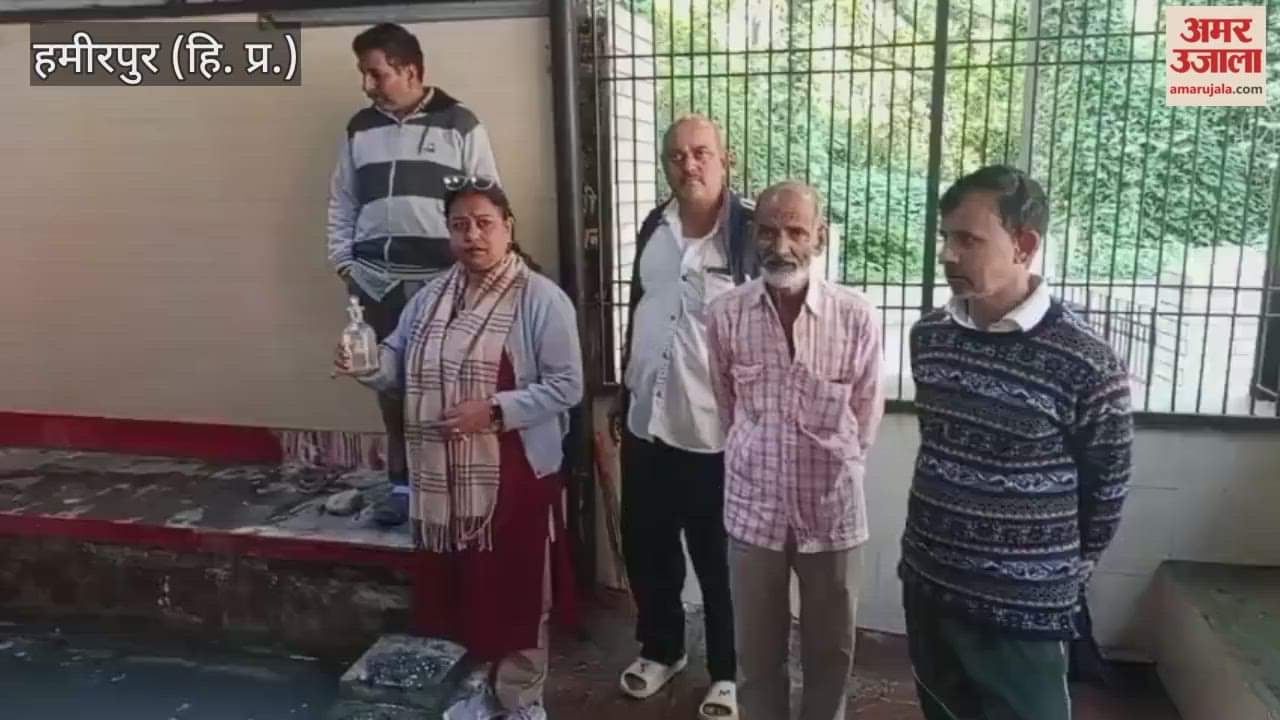 Hamirpur Dead snake found in a well in Doli village of Sujanpur