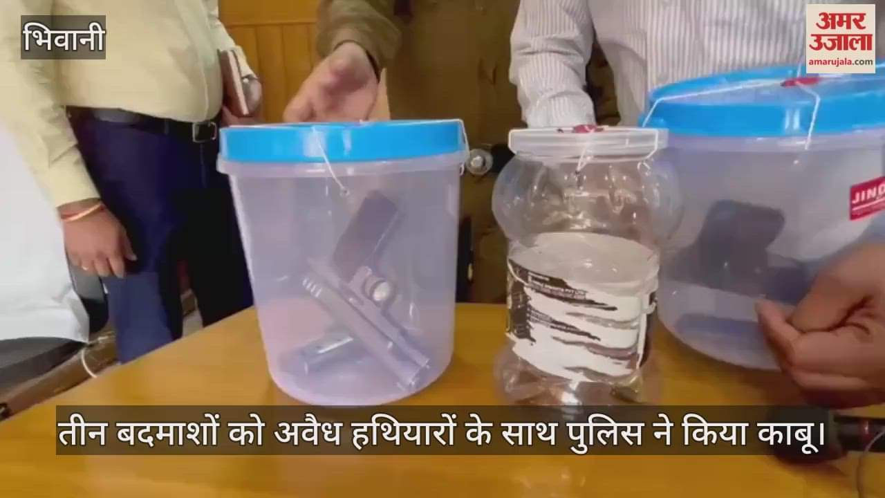 Police arrested three criminals with illegal weapons in Rivaasa