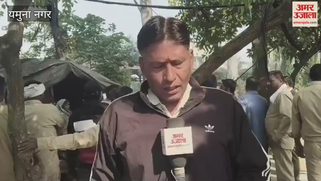 Yamunanagar Municipal Corporation took action against illegal occupants.