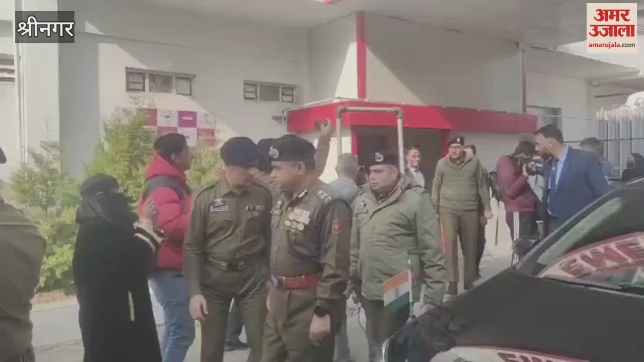 LG visits Ujala Cygnus to meet the injured