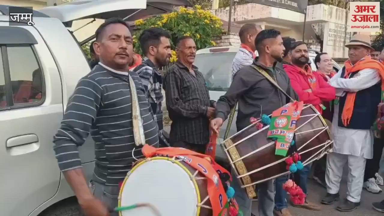 BJP wins victory in Bihar, workers take out victory rally in Nagrota