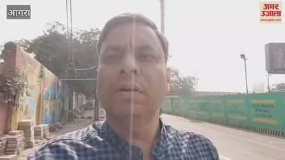 Barricading of Metro up to Hariparvat Square