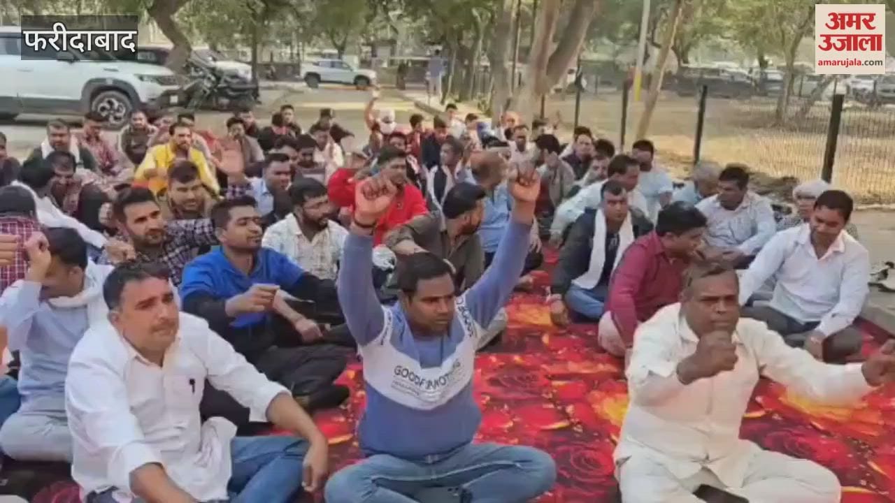 Employees of State Electricity Board Worker Union protest in Faridabad