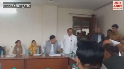 Uproar in Jhajjar Municipal Council House meeting, dispute over seating of councillors and representatives