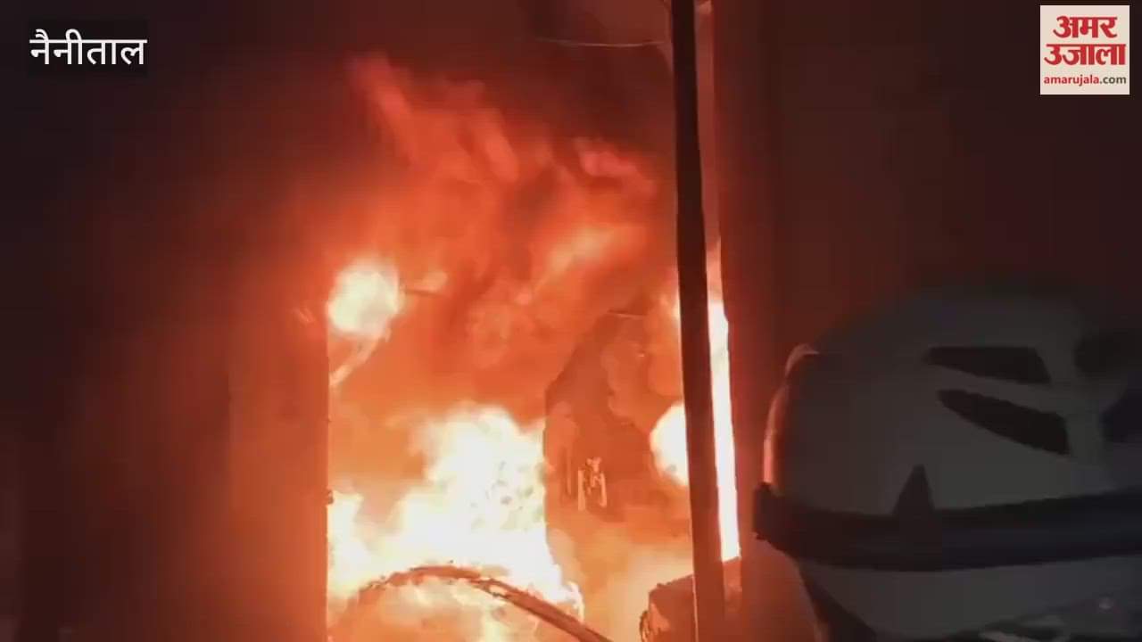 Fire breaks out in scrap warehouse in Ramnagar