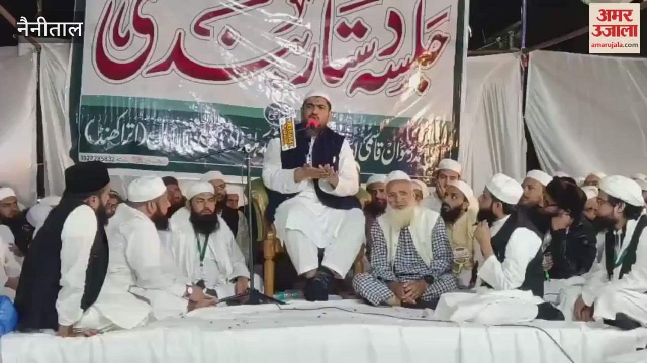 Maulana Huzaifa saids that Become a doctor or engineer not a money printing machine in haldwani