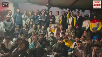 Una MLA Vivek Sharma led a morning procession on the birth anniversary of the late Indira Gandhi and paid tribute