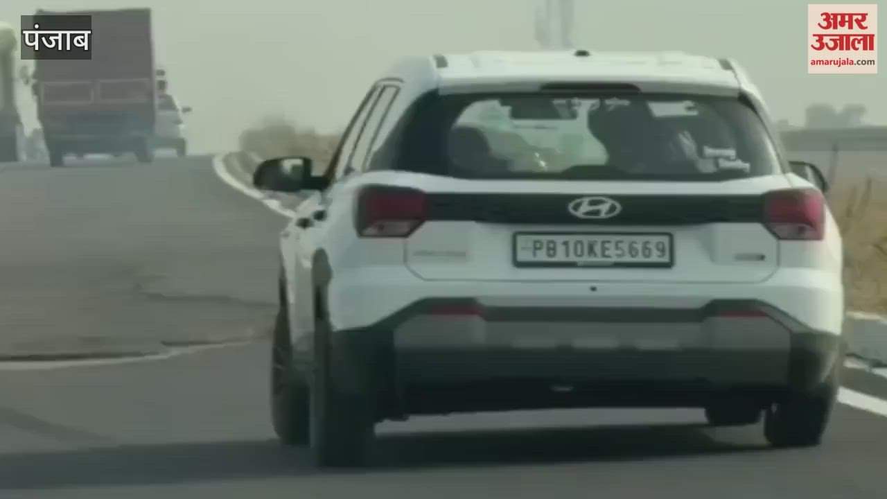 Car hits several vehicles on Moga-Ludhiana highway, e-rickshaw driver seriously injured