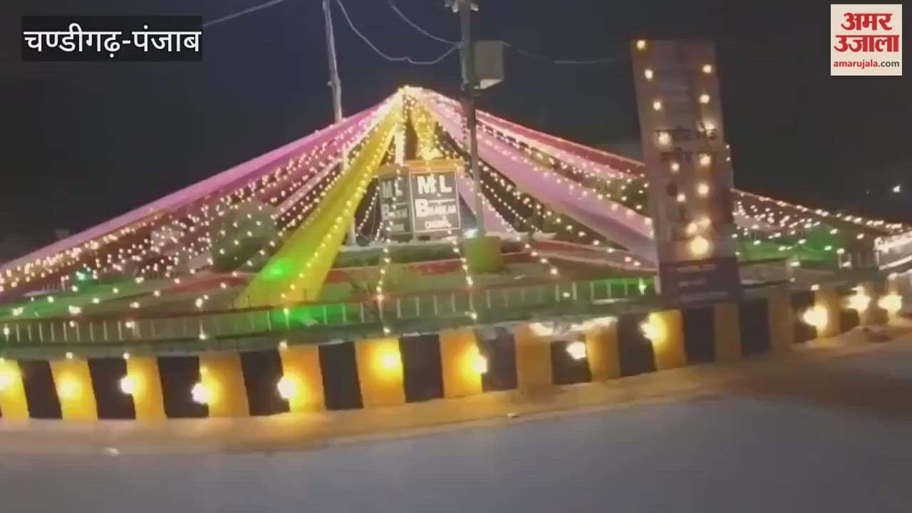 Nagar Kirtan arriving in Ferozepur to mark the 350th martyrdom anniversary of Sri Guru Tegh Bahadur