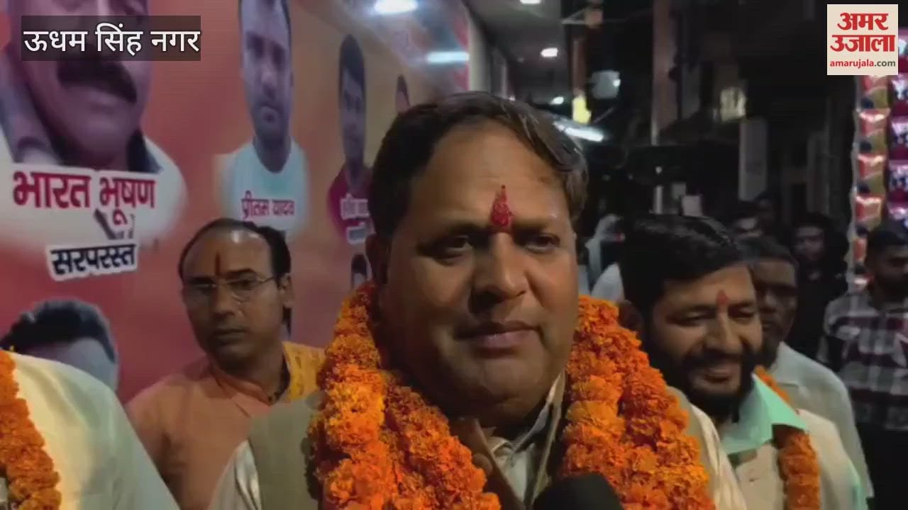 Mayor Vikas Sharma laid the foundation stone for the construction work in rudrapur