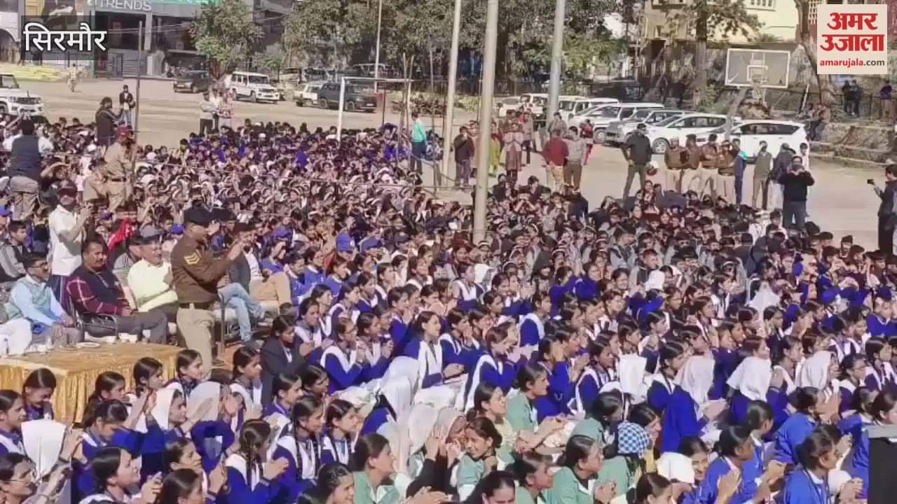Sirmour Students danced to the tunes of Harmony of the Pines at Nahan Chaugan