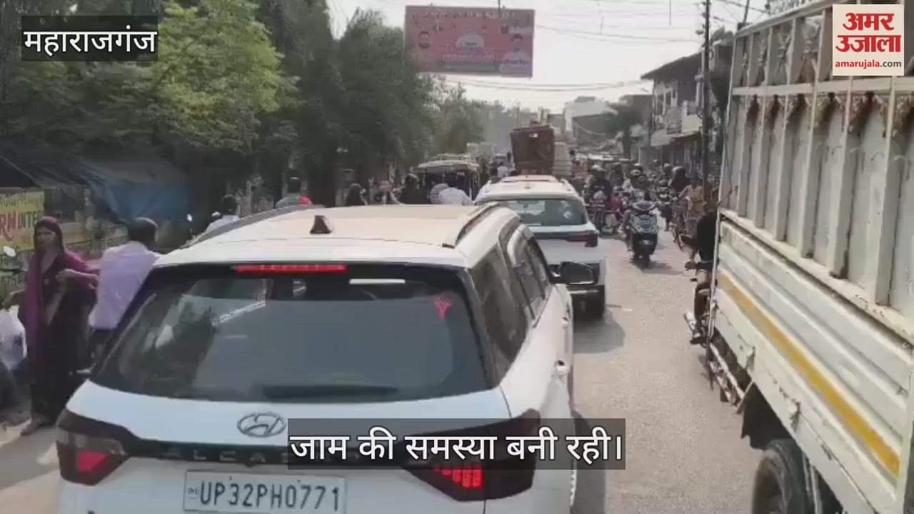 Traffic jam at Saxena intersection, pedestrians troubled