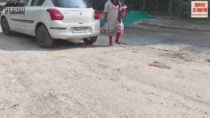 Laxman Vihar Road in Gurugram in dilapidated condition for two years