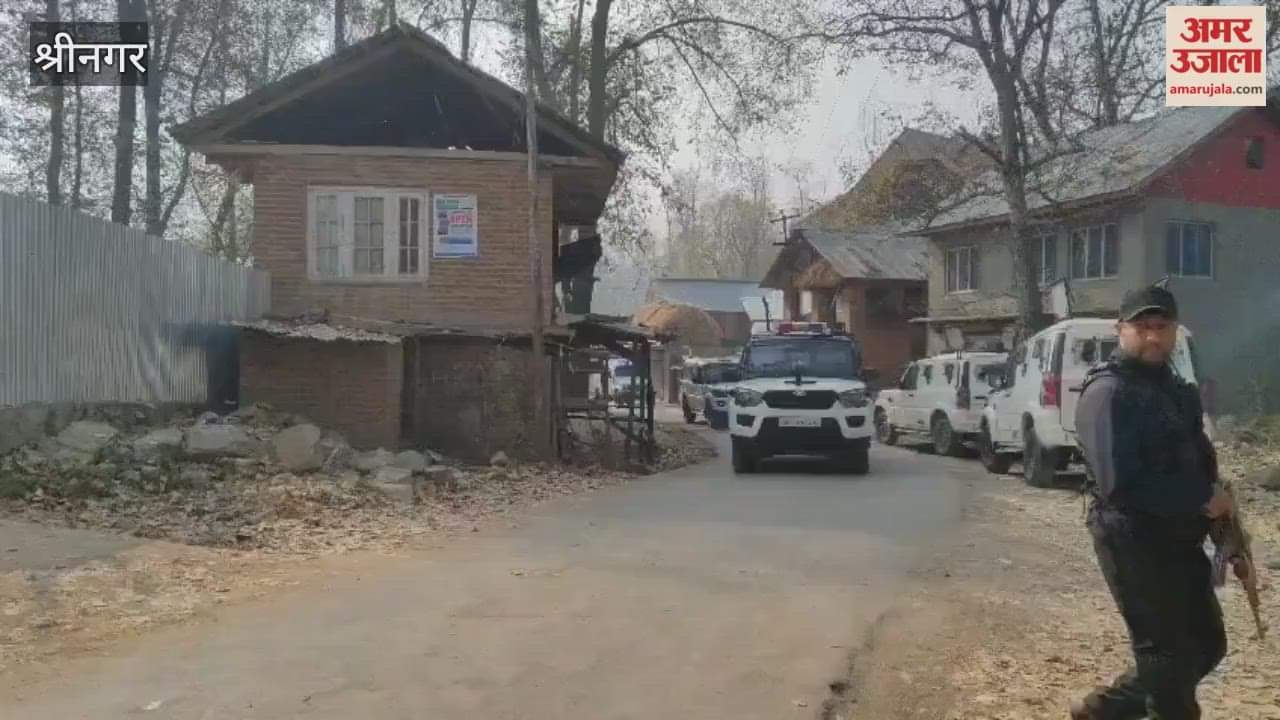 DGP Nalin Prabhat paid tribute to martyred photojournalist Javed Ahmad Rather at his residence in Hari Parigam, Tral.