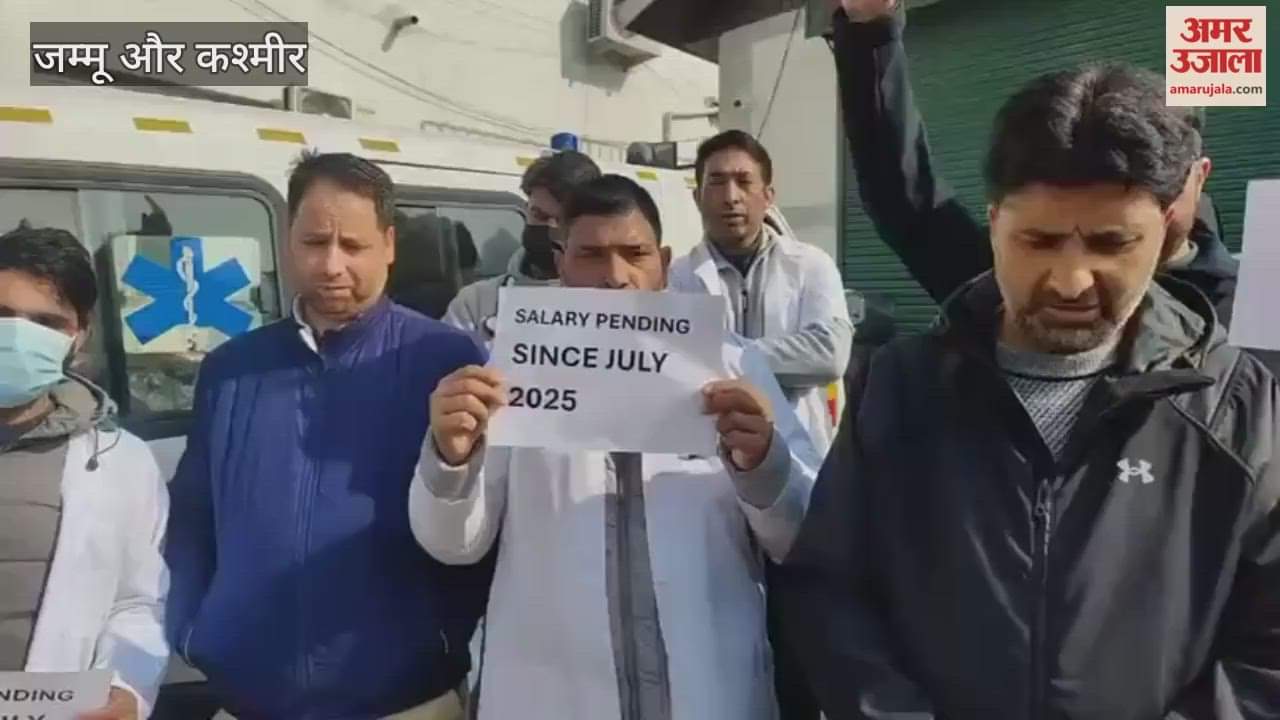 NHM Employees Hold Peaceful Protest at Keller Sub-District Hospital, Observe Complete Work Strike