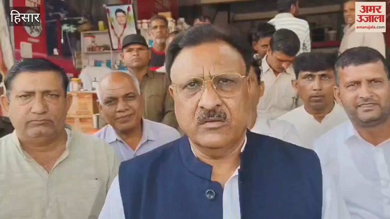 Anger erupted at a meeting of business representatives in Agroha, Hisar; more than 60 thefts in a year, police accused of negligence.