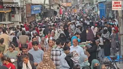 Crowds gathered to shop at the Town Hall market, causing traffic jams to trouble pedestrians and shopkeepers