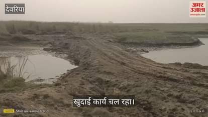 Farmers stopped digging soil from their fields for a four-lane road.