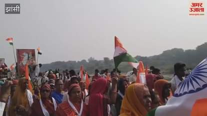 Jhalkari Bai's procession started in Ranipur town of Jhansi.