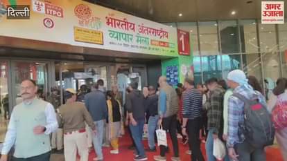 People were enthusiastic about attending trade fair on weekend in delhi