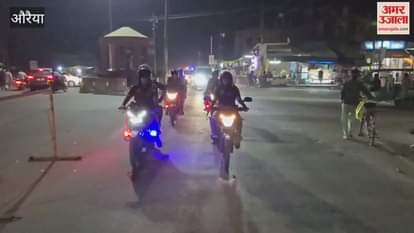 Auraiya: SP goes on bike patrol, issues notice to hotel operators