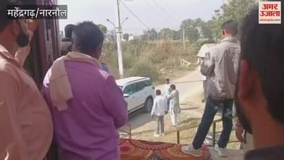 Constitution Day celebrations were held at Ambedkar Bhawan in Petticoat, Narnaul.