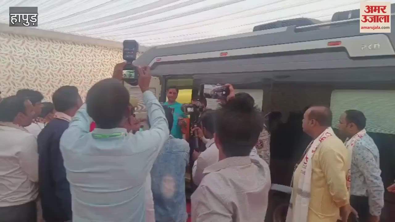 Grand start of apne apne Ram Katha in Ramlila Maidan at hapur