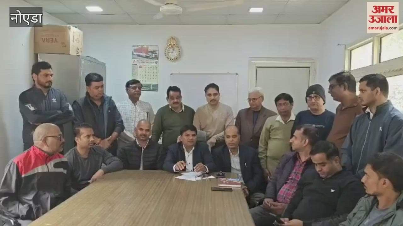 Problems of Noida Sector 82 society revealed in Amar Ujala Samvad