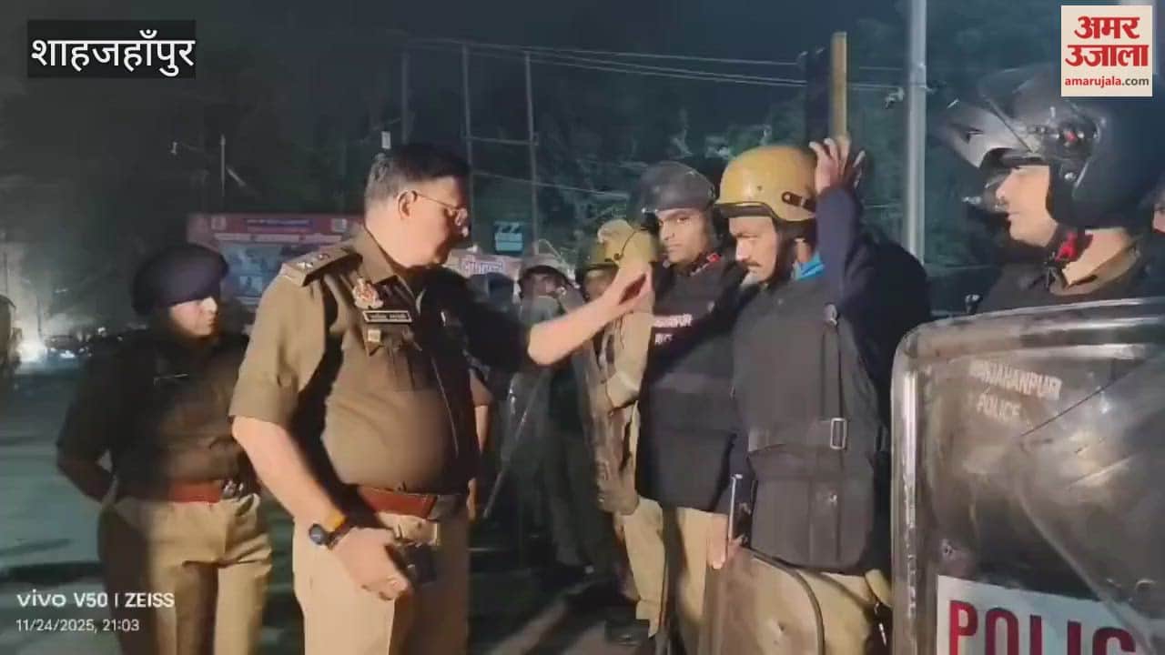 SP checked the response time of the police stations in Shahjahanpur