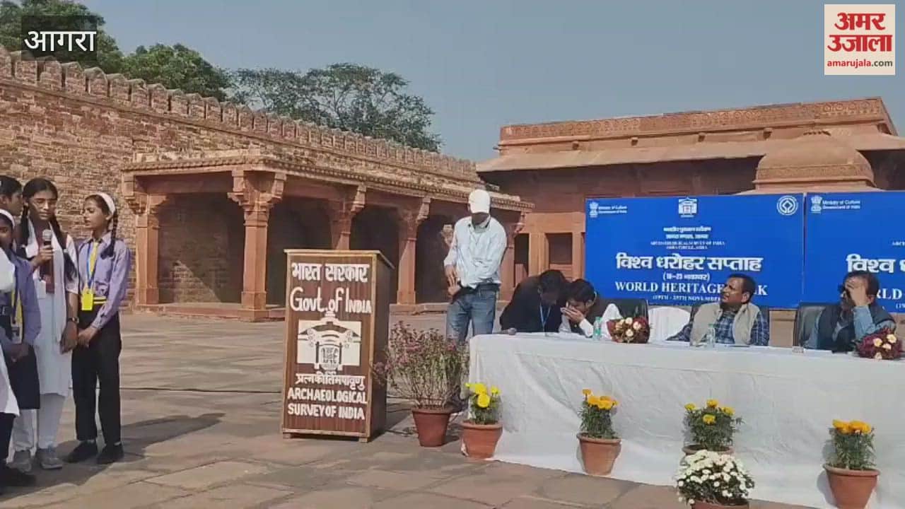 Debate and Group Singing Mark the Conclusion of World Heritage Week in Fatehpur Sikri