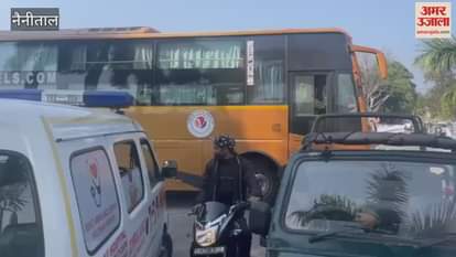 Ambulance stuck in Kosi Barrage traffic jam for 20 minutes