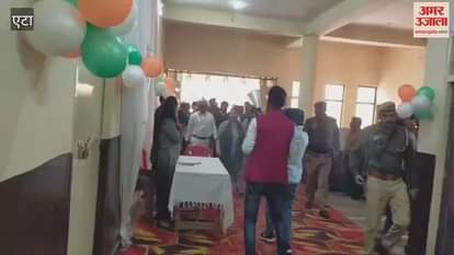 Divisional Commissioner reviewed SIR