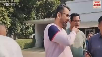 Problem of sewer overflow since one year in number 3 A block of Badkhal in Faridabad