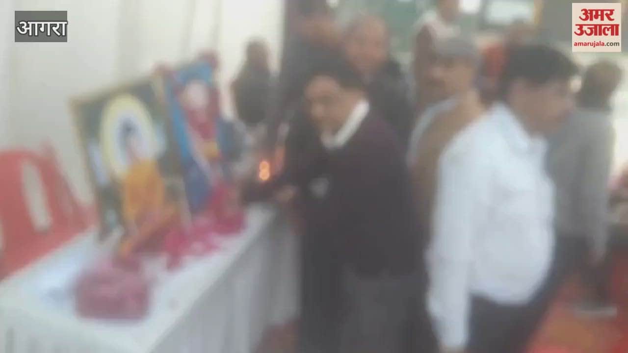 Ambedkar Committee Members Spread Awareness in Avas Vikas